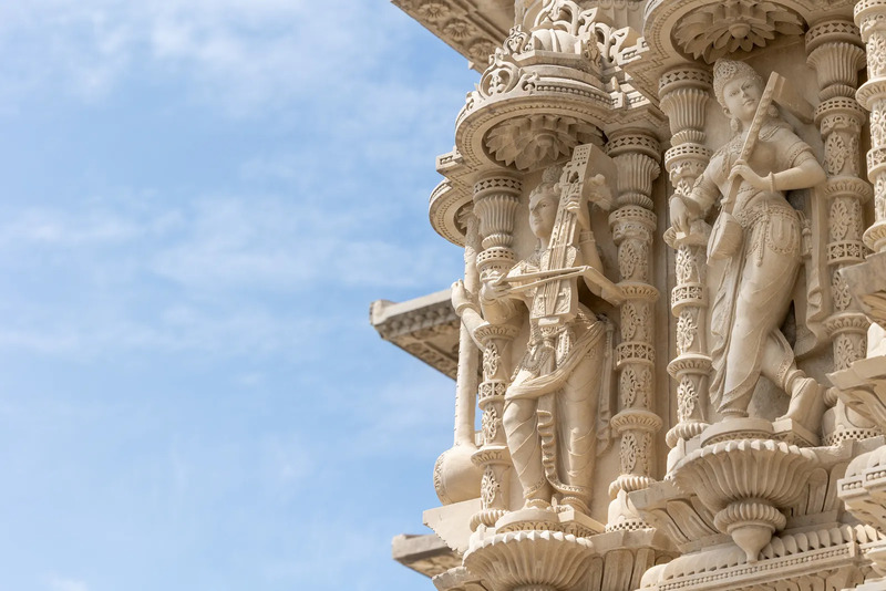 A close examination of the detailed decorative elements adorning the outside of the temple. Photo courtesy of BAPS Swaminarayan Sanstha.